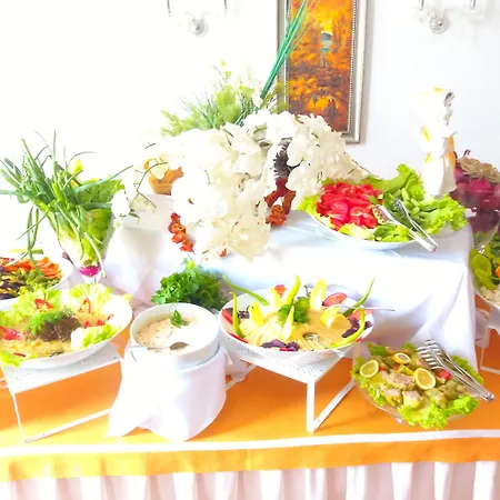 Mourouj Gloria White Palace & Hotel 4*