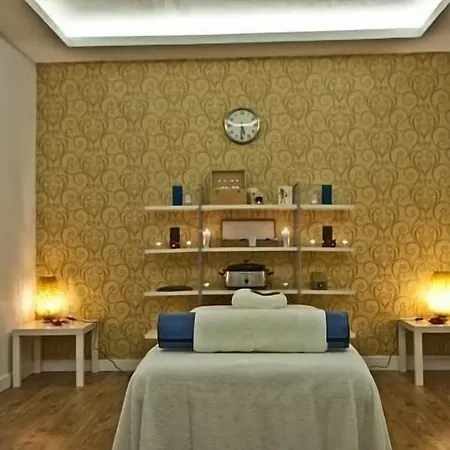 Mourouj Gloria White Palace &