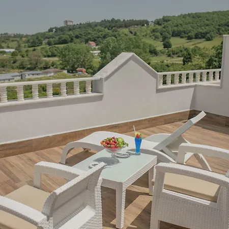 Hotel Mourouj Gloria White Palace & 4*