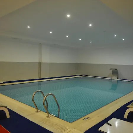 Mourouj Gloria White Palace & 4*