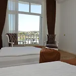 Mourouj Gloria White Palace & Hotel