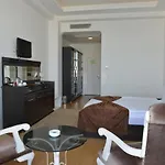 Hotel Mourouj Gloria White Palace &