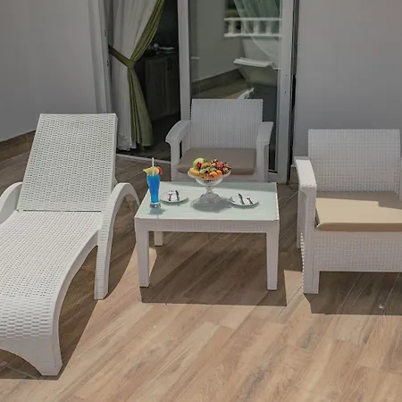 Mourouj Gloria White Palace & Hotel