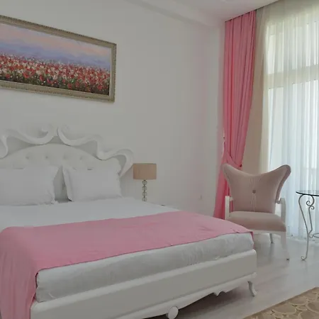 Mourouj Gloria White Palace & 4*