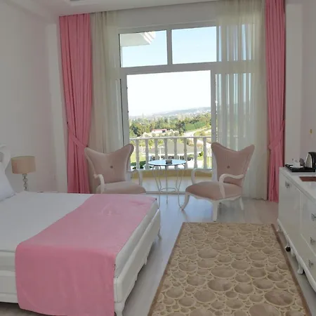 Mourouj Gloria White Palace & Hotel 4*