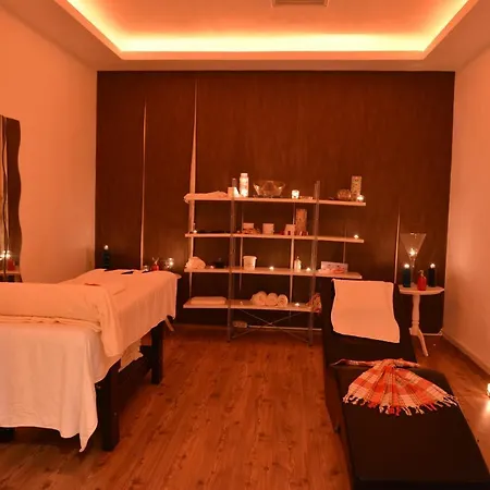 Mourouj Gloria White Palace &