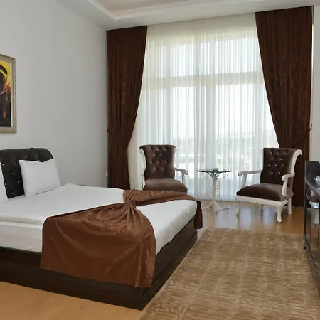 Mourouj Gloria White Palace & Hotel